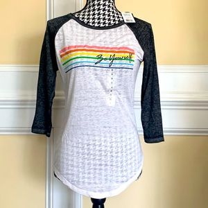 Inspiring be yourself white/black t-shirt